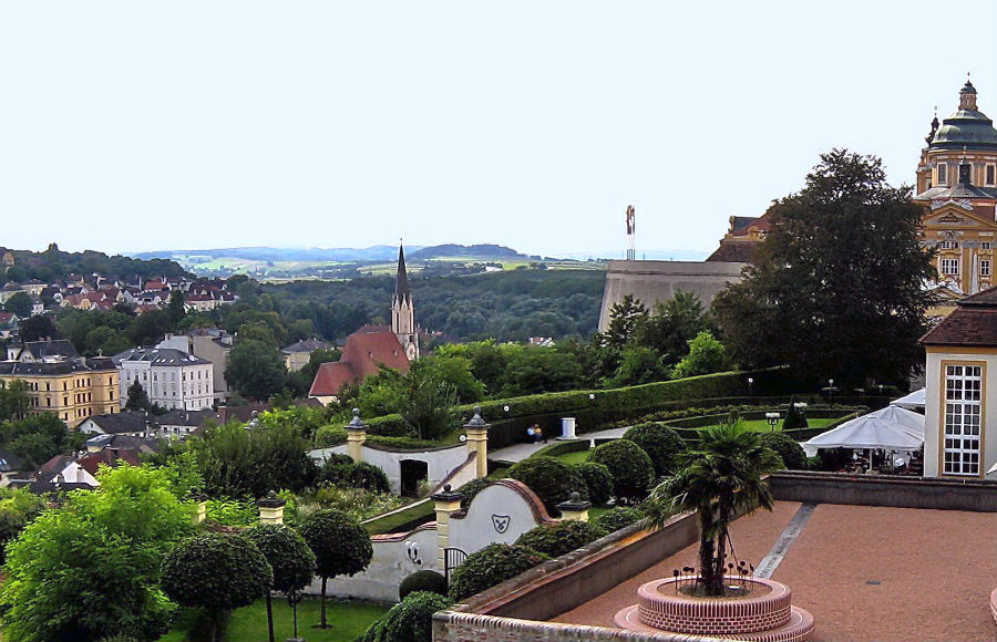 Город Мельк.