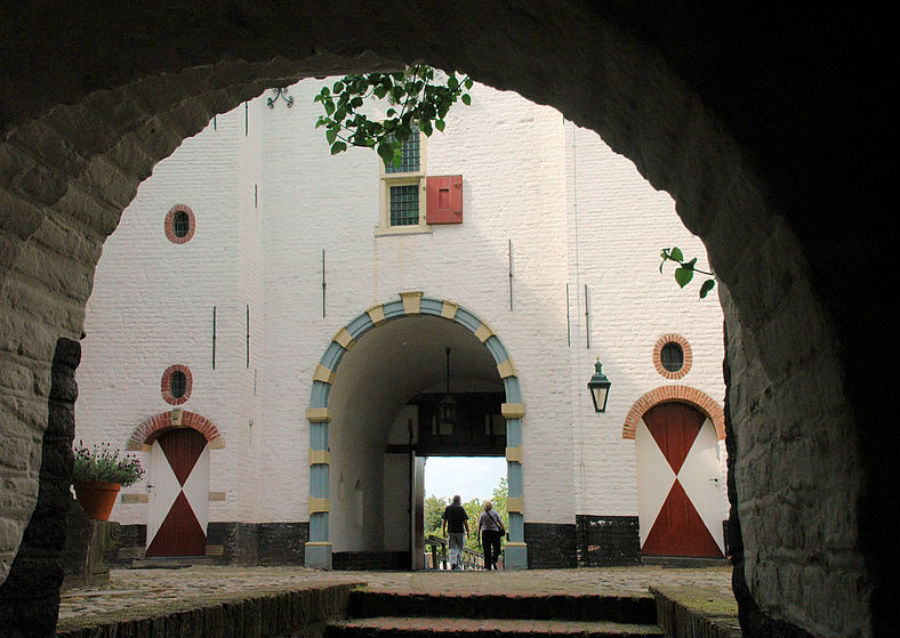 Замок Аммерсоен.